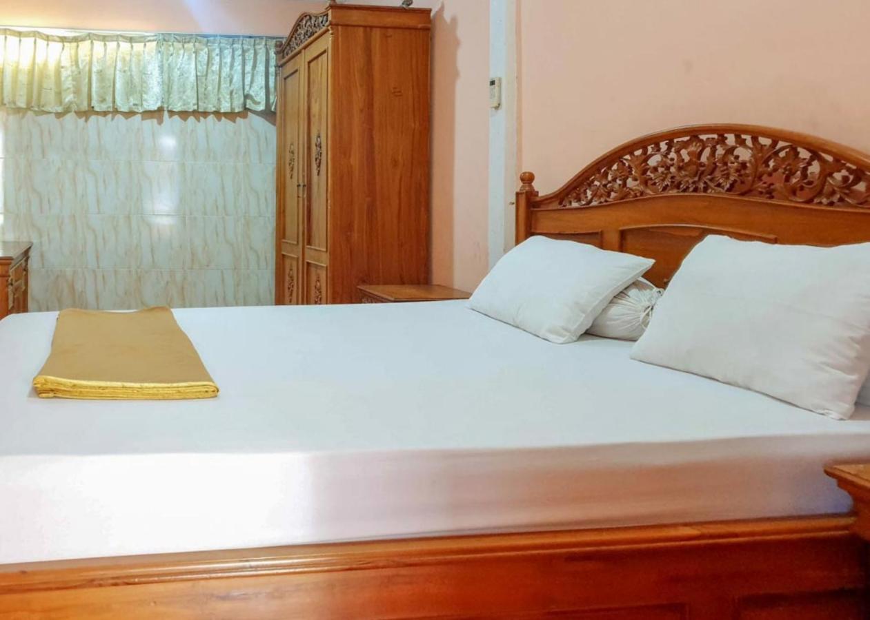 Hotel Mario Pulana Bone Watampone Екстер'єр фото
